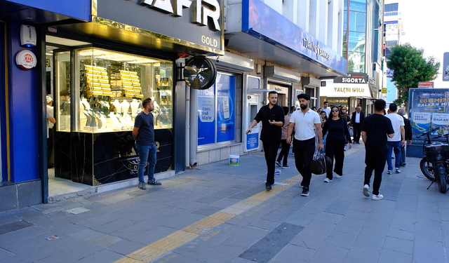 Van’da su, elektrik ve doğalgaz faturaları cep yakıyor