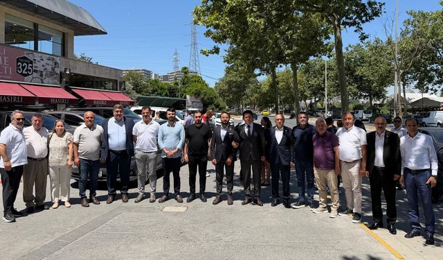 Vanlı Başkan Ahmet Özer: Kayyum garabeti son bulmalı