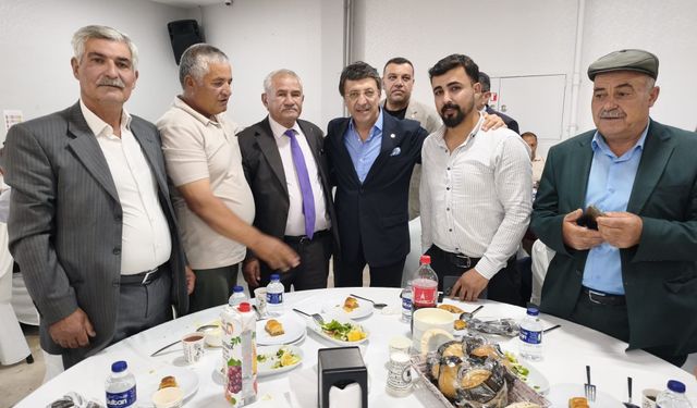 Van Milletvekili Türkmenoğlu, Muhtarlar Akademisi kapanış programına katıldı