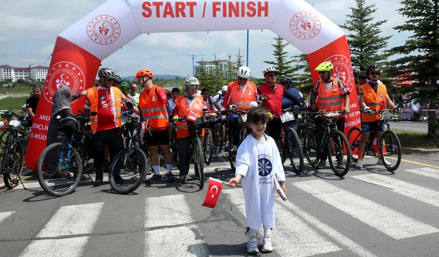 Ardahan Bisiklet Festivali coşkuyla başladı