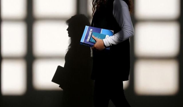 Depremzede öğrenciler için özel öğrencilik uygulaması uzatıldı