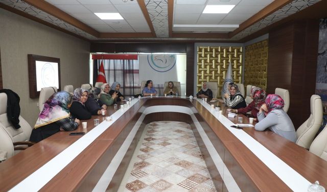 Erciş Belediyesi Kadın Politikalar Müdürlüğü çalışmalarını değerlendirdi