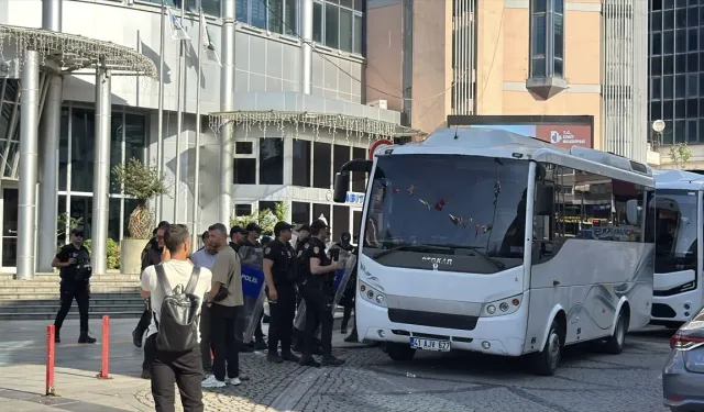 İzmit Belediyesi soruşturması: 20 kişi tutuklandı