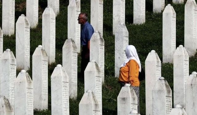 Bakırhan'dan Srebrenitsa mesajı: "Bir daha böyle acılar yaşanmasın"
