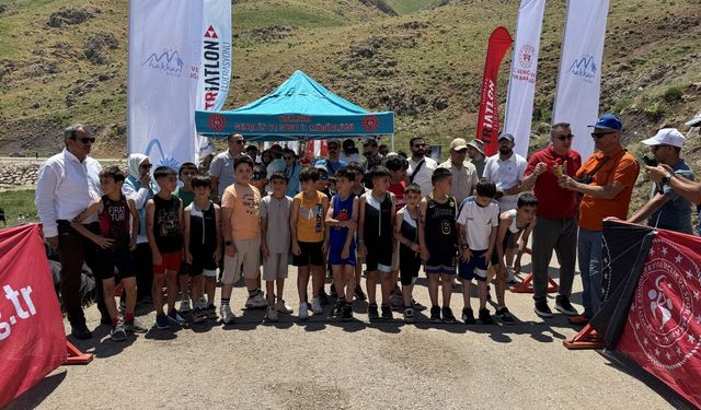 Hakkari'de Bölgesel Triatlon Ligi Duatlon yarışı yapıldı