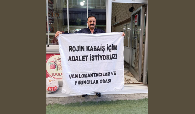 Rojin Kabaiş için Van’da esnaflar pankartlarla adalet istedi