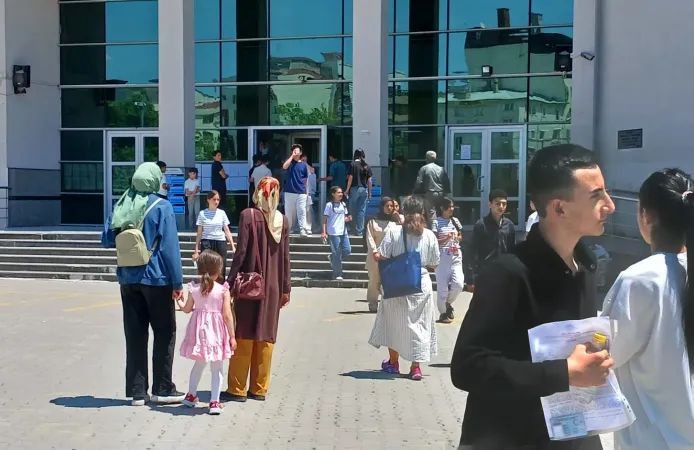 Van’da LGS maratonu sona erdi