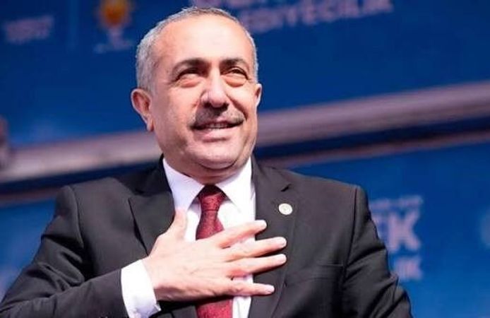 AK Parti Van İl Başkanı Abdulahat Arvas'tan 24 Temmuz Gazeteciler ve Basın Bayramı mesajı