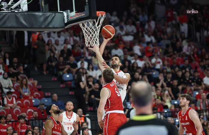 A Milli Basketbol Takımı'ndan İsviçre'ye fark: Elemelerde 6'da 6