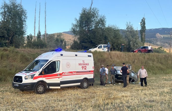 Erzurum'da otomobil takla attı: 1 ölü, 3 yaralı