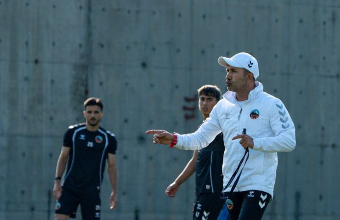 Mardinspor teknik direktörü Cingöz'den dikkat çeken transfer açıklaması