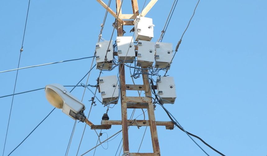 Diyarbakır’da elektrik akımına kapılan 1 işçi hayatını kaybetti