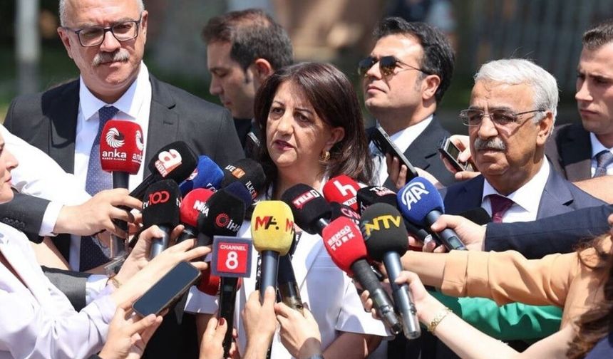 DEM Parti heyeti İmralı Adası'na hareket etti