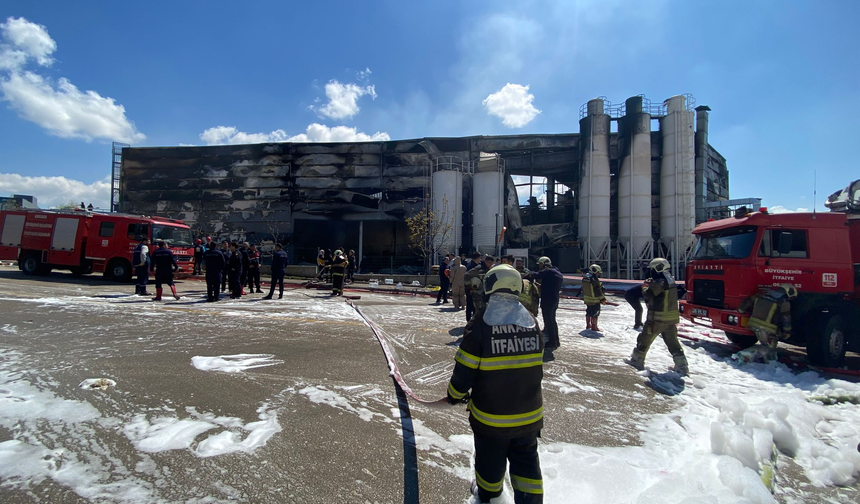 Ankara’da boya fabrikasında yangın: 1 kayıp