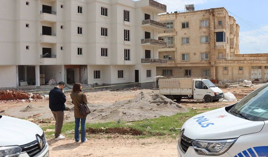 Midyat’ta inşaattan düşen işçi hayatını kaybetti