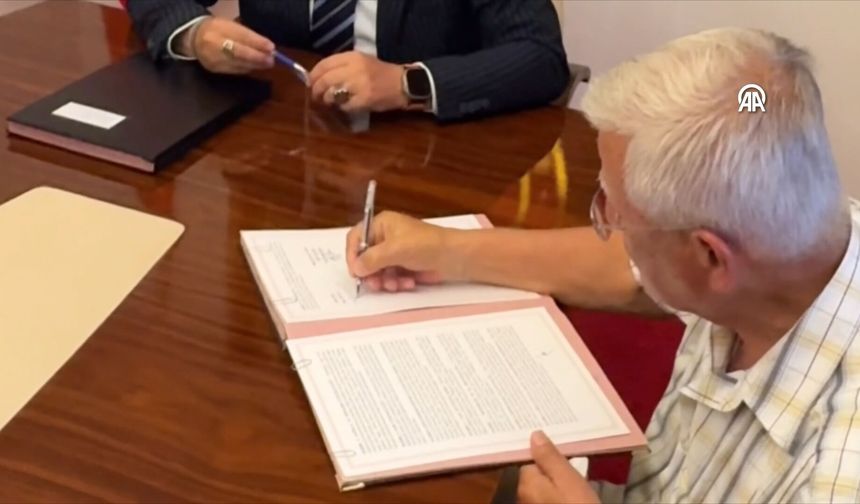 91 yaşındaki hayırseverden Milli Eğitim’e 500 milyon liralık bağış