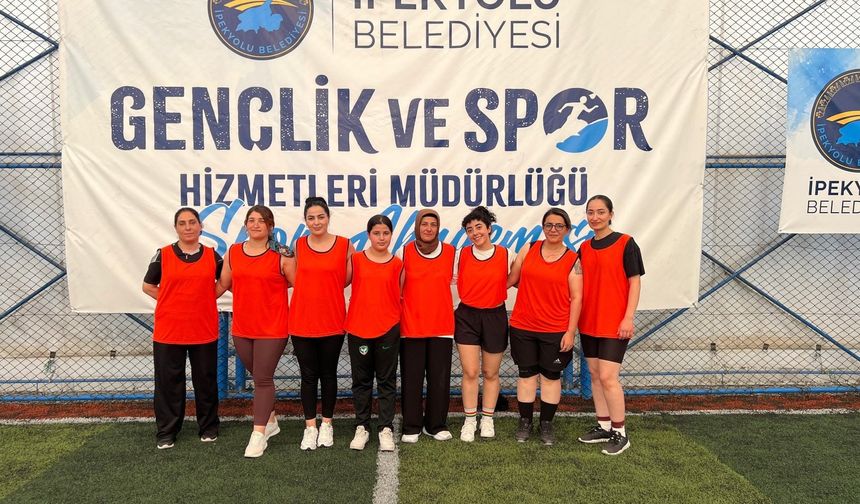 Gülistan Doku Kadın Futbol Turnuvası'nda ilk yarı finalistler belli oldu