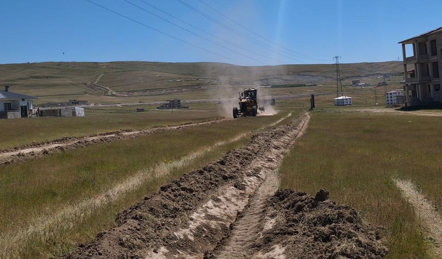 Edremit Belediyesi’nden Kurubaş ve Şabaniye’de yol mesaisi
