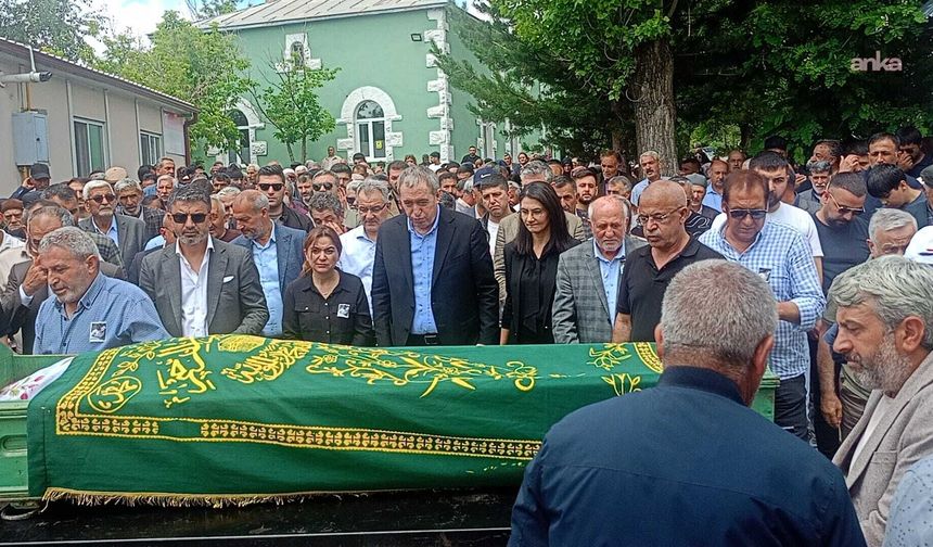 Tuncer Bakırhan, hayatını kaybeden yeğeninin cenazesine Kars'ta katıldı