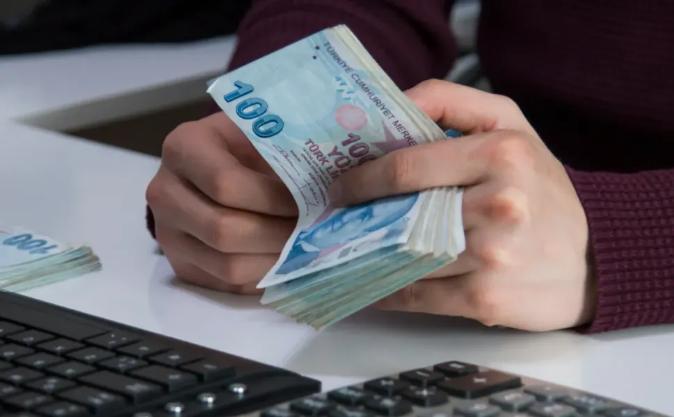 TBMM kabul etti: En düşük emekli aylığı 23 bin 552 liraya yükseldi