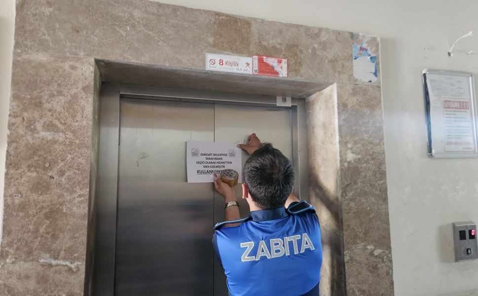Edremit Belediyesi'nden asansör denetimi: Güvensiz asansörler mühürlenerek hizmet dışı bırakıldı