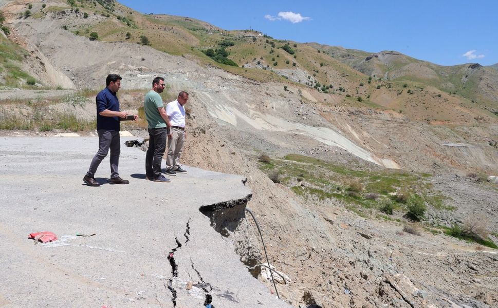 Hakkari-Van kara yolunda korkutan tablo!