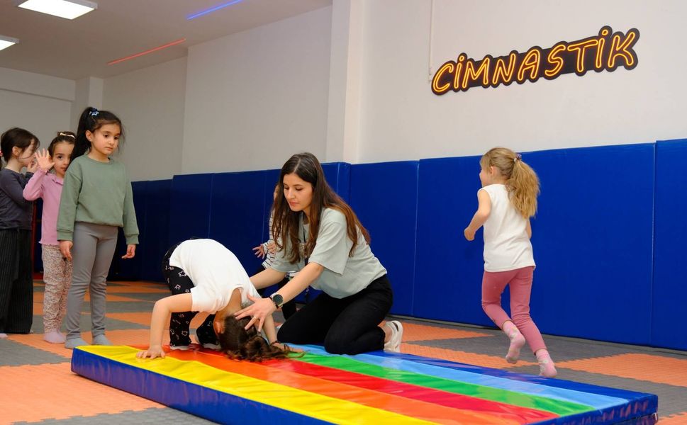 Van’da çocuk ve gençlere ücretsiz spor imkanı