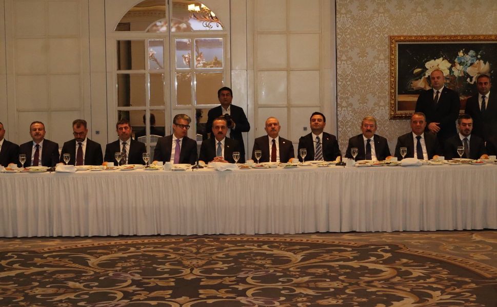 Kayatürk, IKBY heyetiyle Van'da bir araya geldi