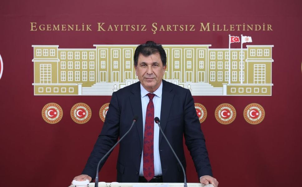 DEM Partili Mahmut Dindar: "Van'da sağlık hizmetlerine erişim her geçen gün zorlaşıyor"