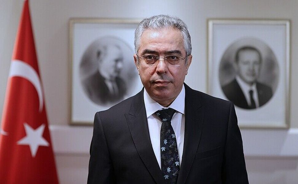 Mehmet Uçum: Yeni sistemde "erken seçim" değil, "seçimlerin yenilenmesi" söz konusu