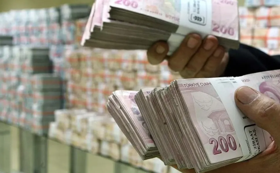 Mayısta yatırımcının yüzünü mevduat faizi güldürdü: Altın ve döviz kaybettirdi