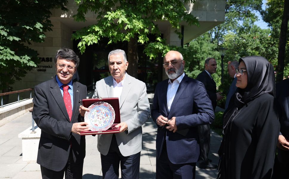 Kayhan Türkmenoğlu'ndan, Türkiye-İran ilişkilerinde yeni dönem mesajı