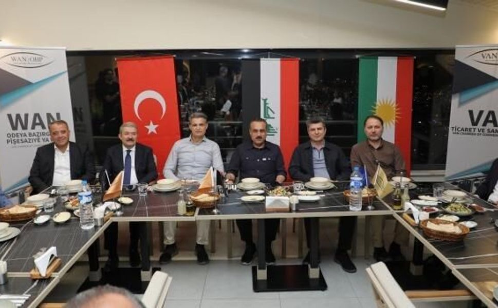 Dünya Kahvaltı Günü öncesi Irak Kürdistan Bölgesi'nden 60 kişilik heyet Van'da