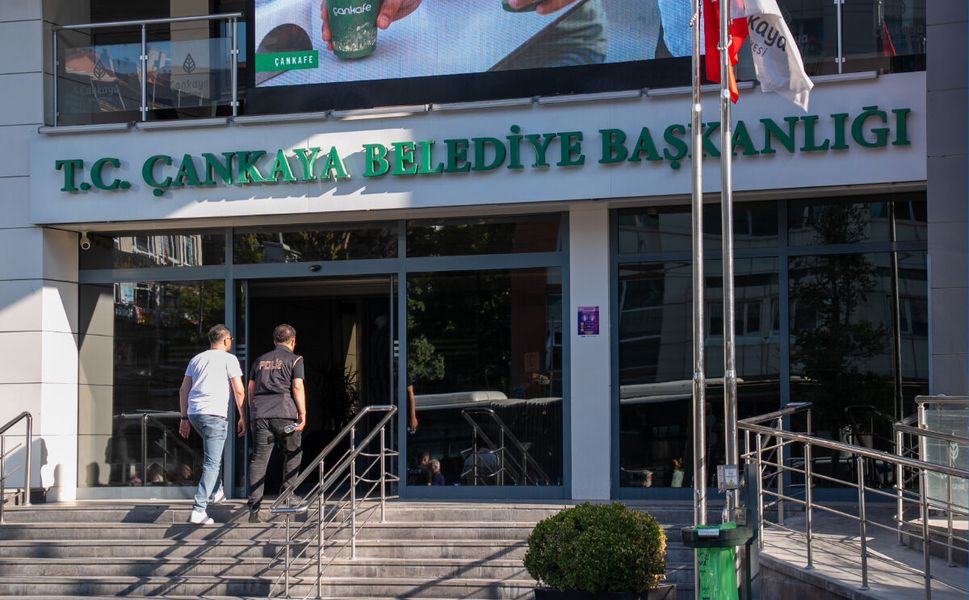 Çankaya Belediyesi'ne operasyon: Belediye Başkanı dahil 36 kişi hakkında gözaltı kararı