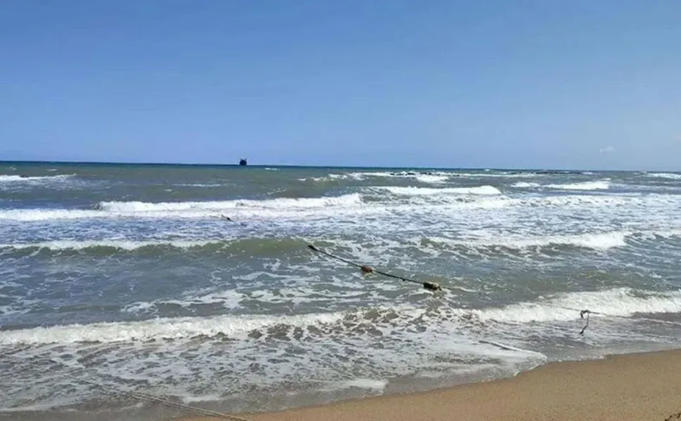 Karadeniz'de tehlike: Sakarya ve Düzce'de denize girişlere yasak