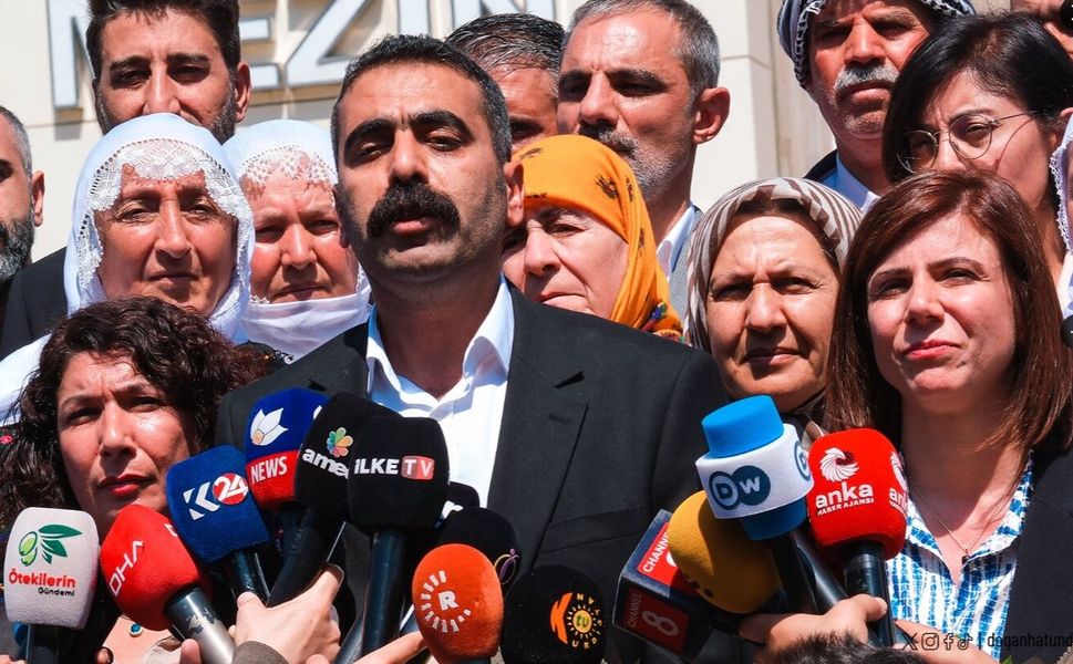 Diyarbakır Büyükşehir Belediye Eş Başkanı Doğan Hatun istifa etti