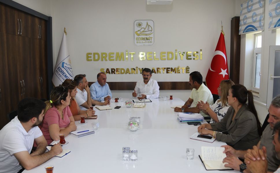 Edremit Belediyesi'nde GABB Heyetiyle teknik değerlendirme toplantısı