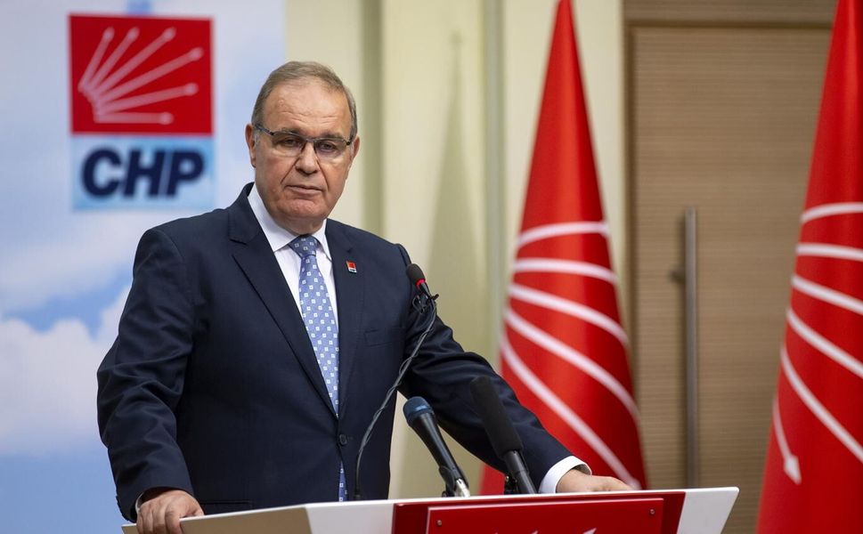 CHP'de grup başkanlığı görevine Faik Öztrak getirildi