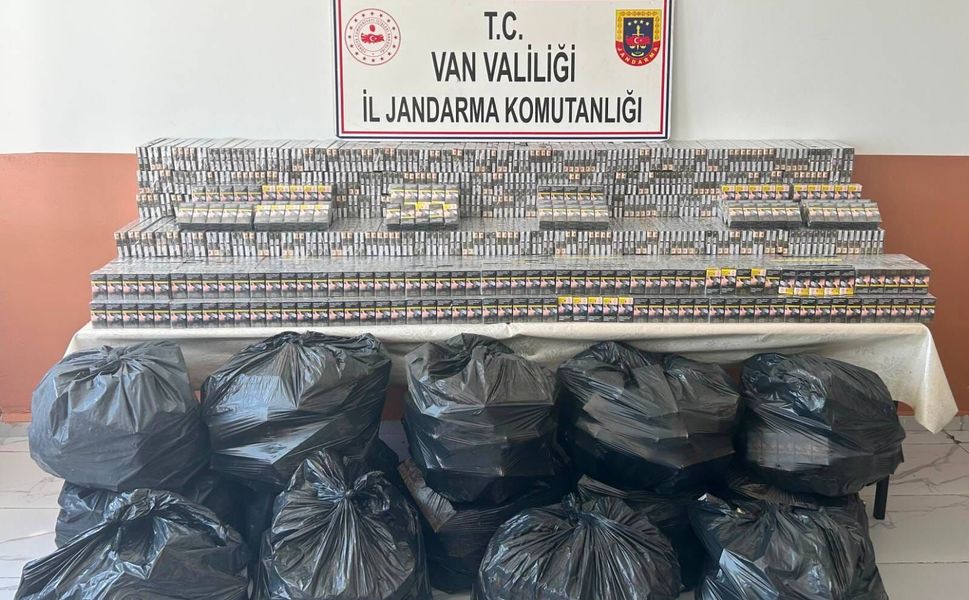 Van'da 42 bin 832 paket kaçak sigara ele geçirildi
