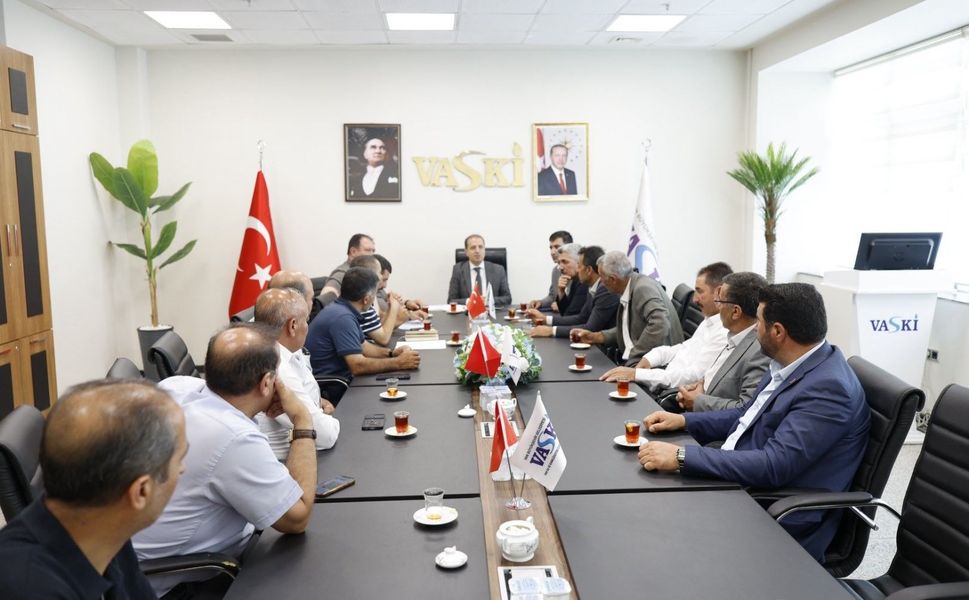 VASKİ'den Özalp için altyapı toplantısı: Muhtarlarla içme suyu ve kanalizasyon ihtiyaçları değerlendirildi