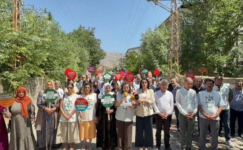 Van Eğitim Sen ve Şiyar Be Platformu'ndan uyuşturucuya karşı mücadele çağrısı