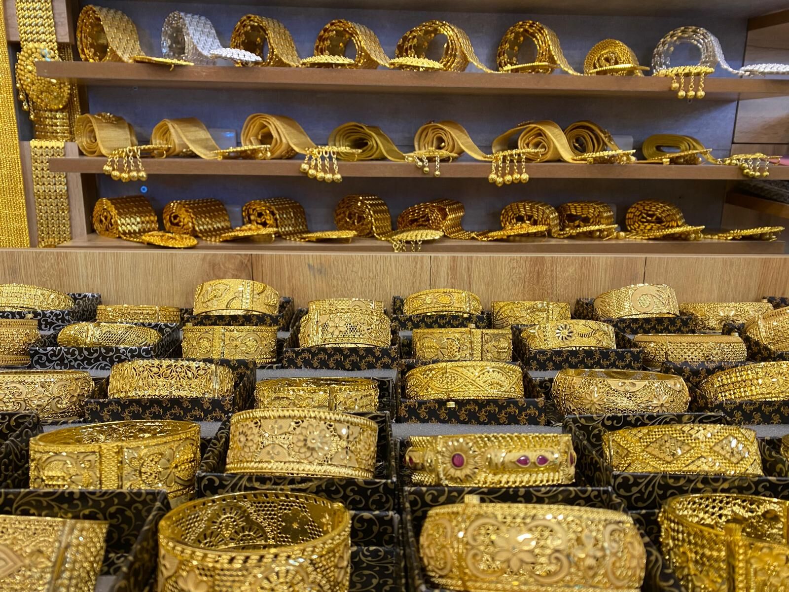 Altın 1