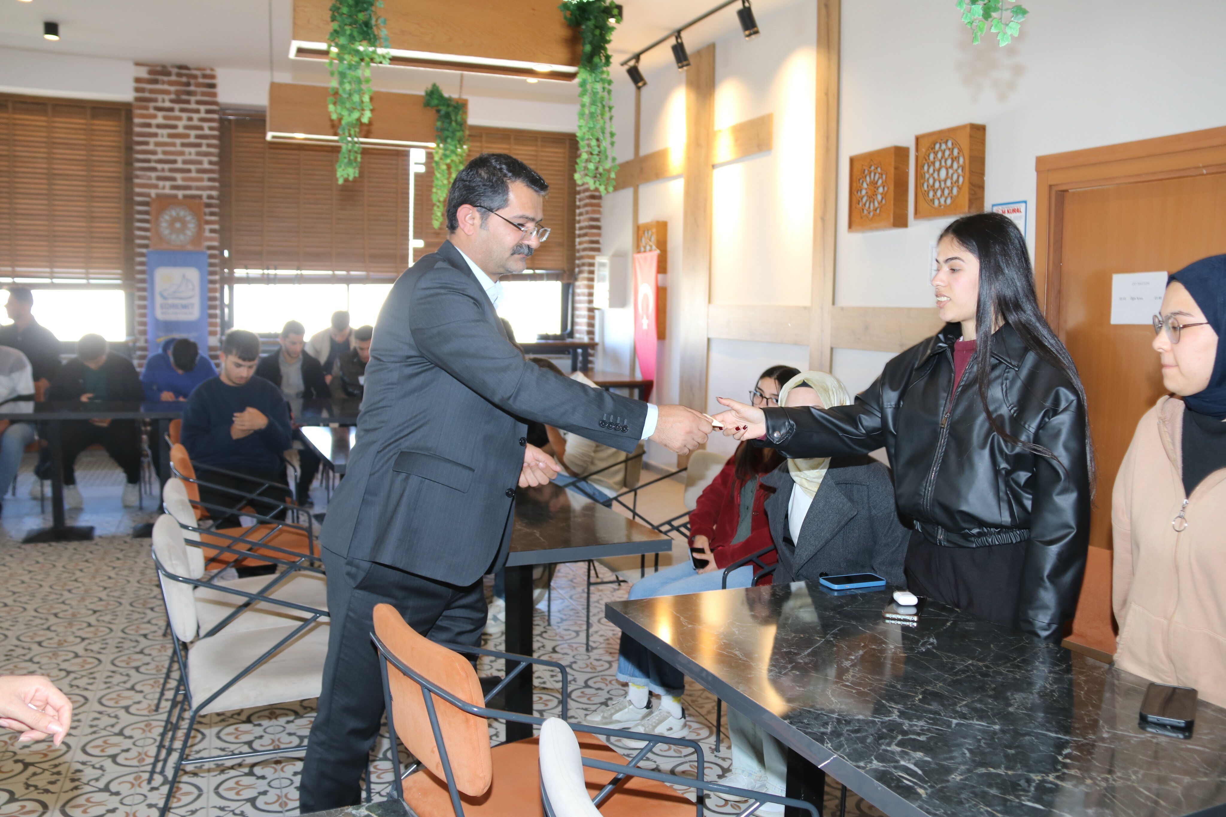 Edremıt (1)-2