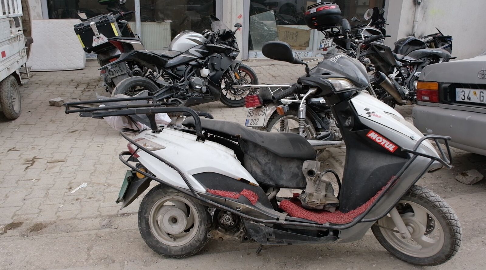 Motor