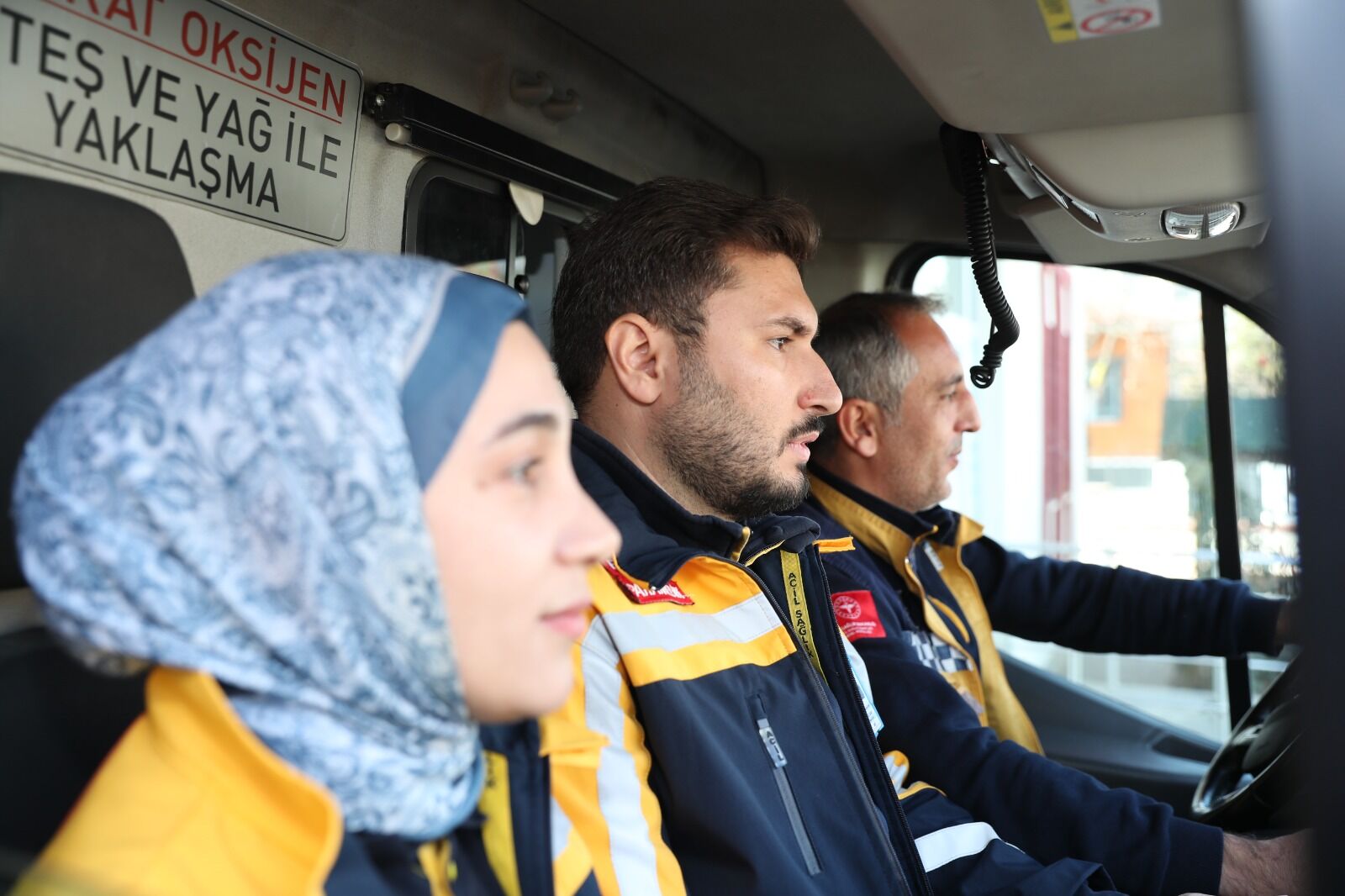 Ambulans Çift (1)