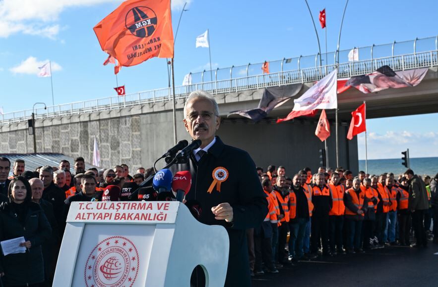 Bakan Uraloğlu