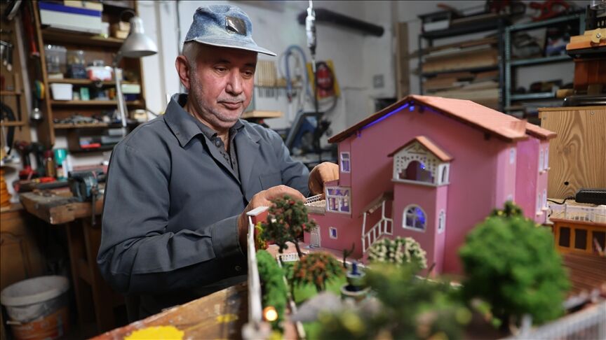 Emekliöğretmen