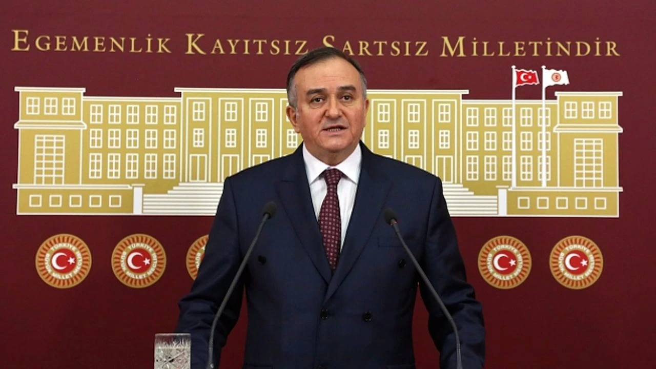 Erkan Akçay Mhp