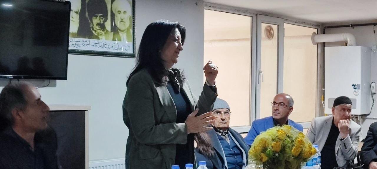 Pervın Dem (3)
