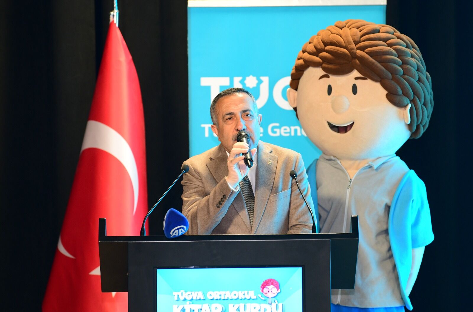 Tugva Van (4)